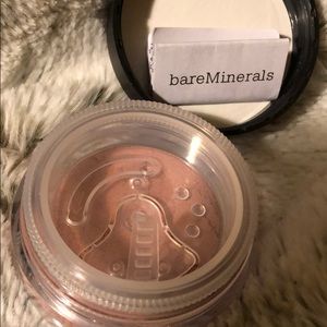 bareMinerals Makeup - NWT bareMinerals Rose Radiance Highlighter bareMinerals Makeup - NWT bareMinerals Rose Radiance Highlighter